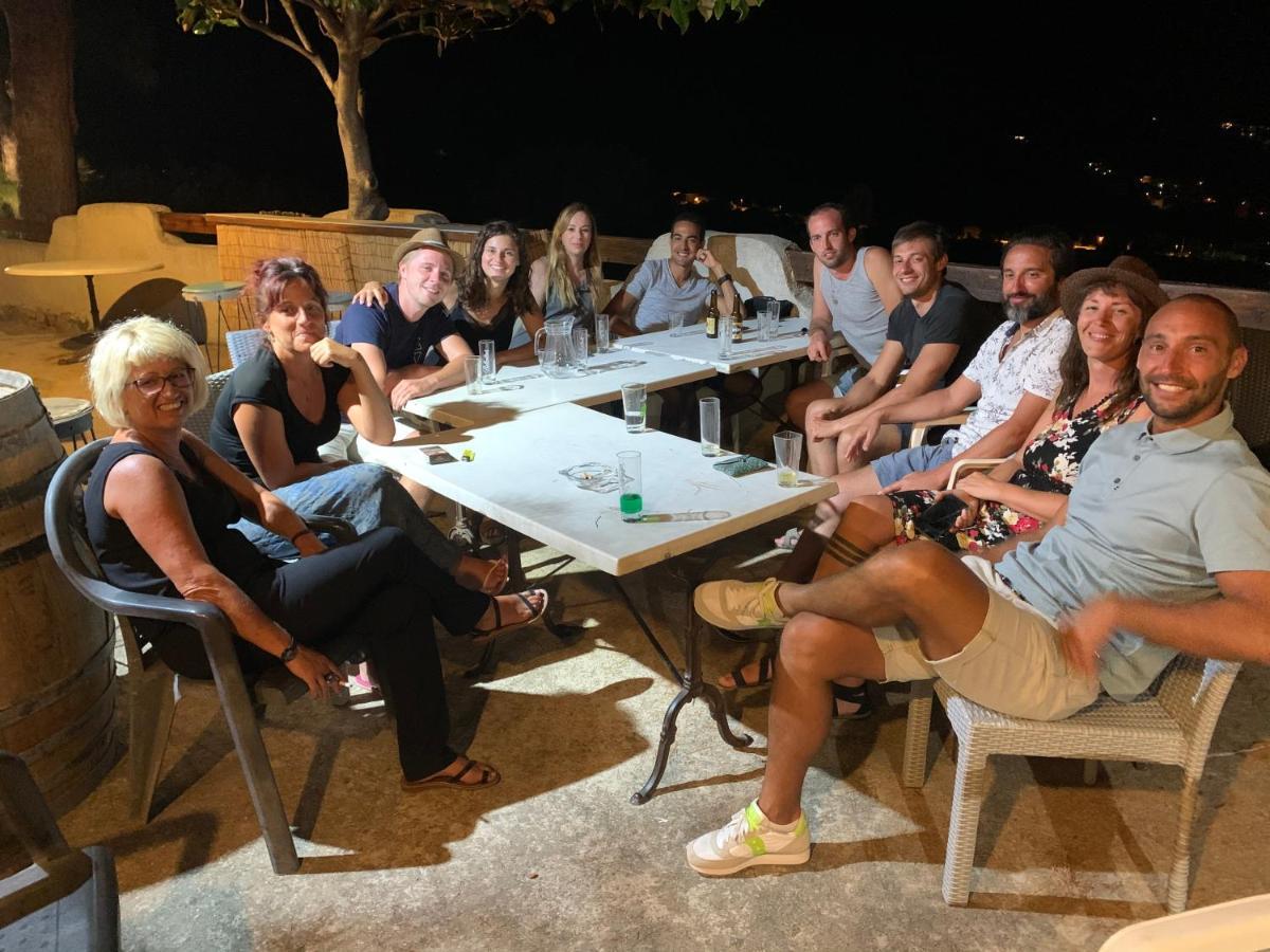 Relais International De La Jeunesse Calvi  Eksteriør billede